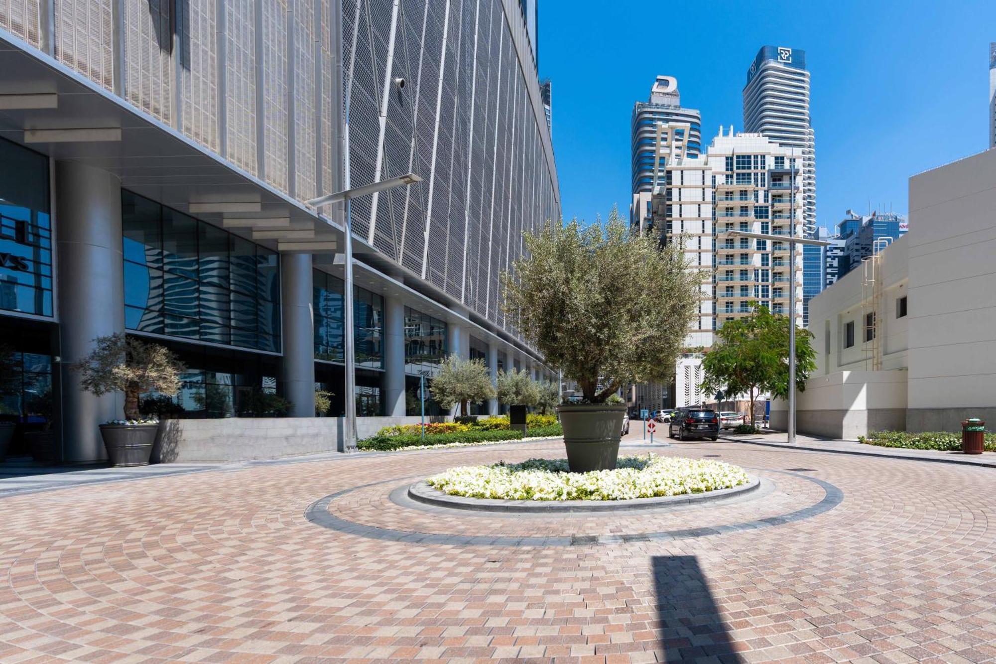 Lux Apt-Burj View Opp. Dxb Mall Dubái Exterior foto