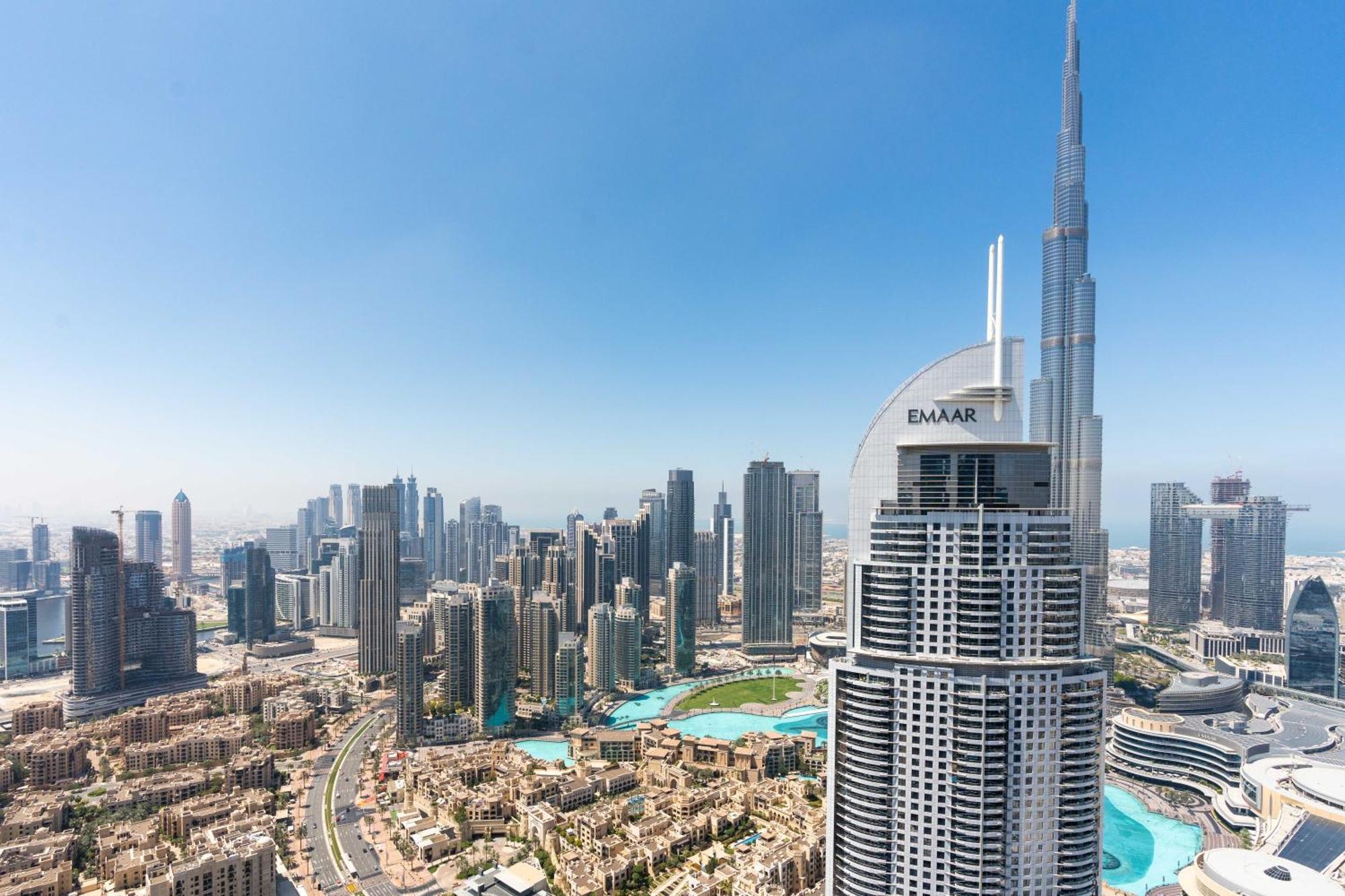 Lux Apt-Burj View Opp. Dxb Mall Dubái Exterior foto