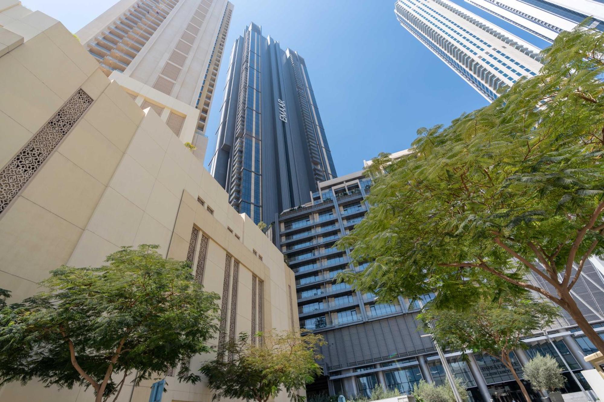 Lux Apt-Burj View Opp. Dxb Mall Dubái Exterior foto